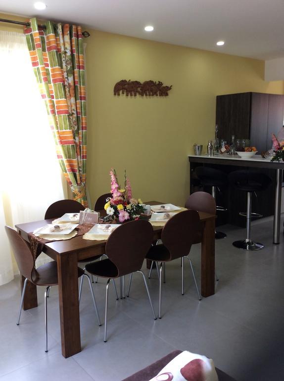 Вилла Cosy Garden 2 Flic en Flac Экстерьер фото