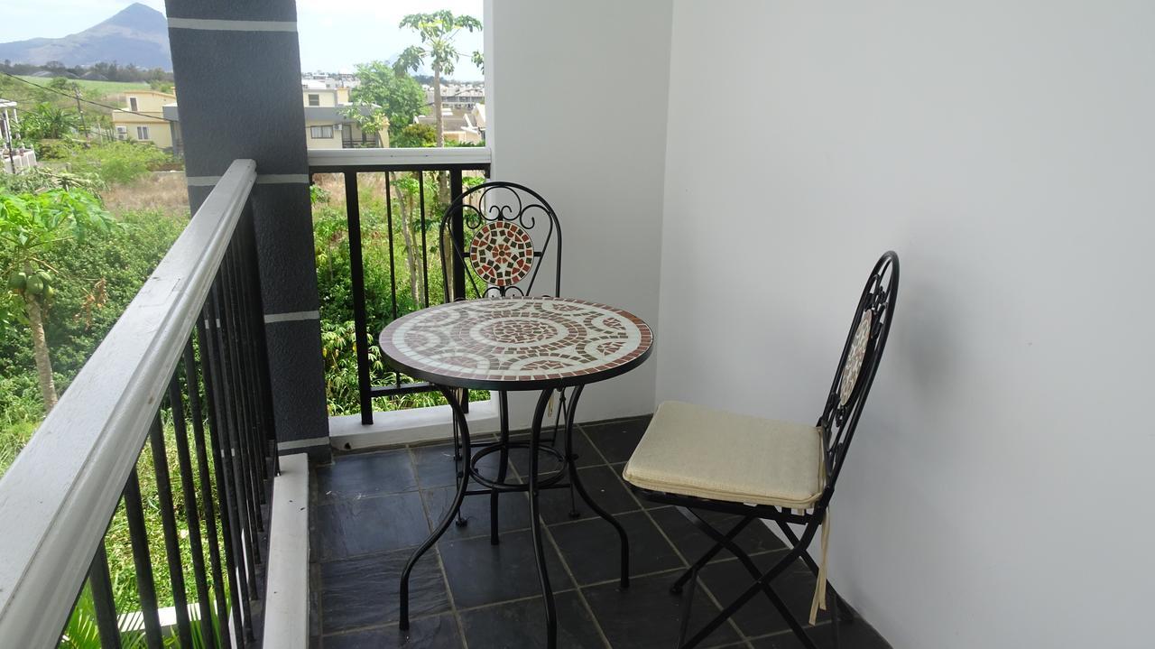 Вилла Cosy Garden 2 Flic en Flac Экстерьер фото